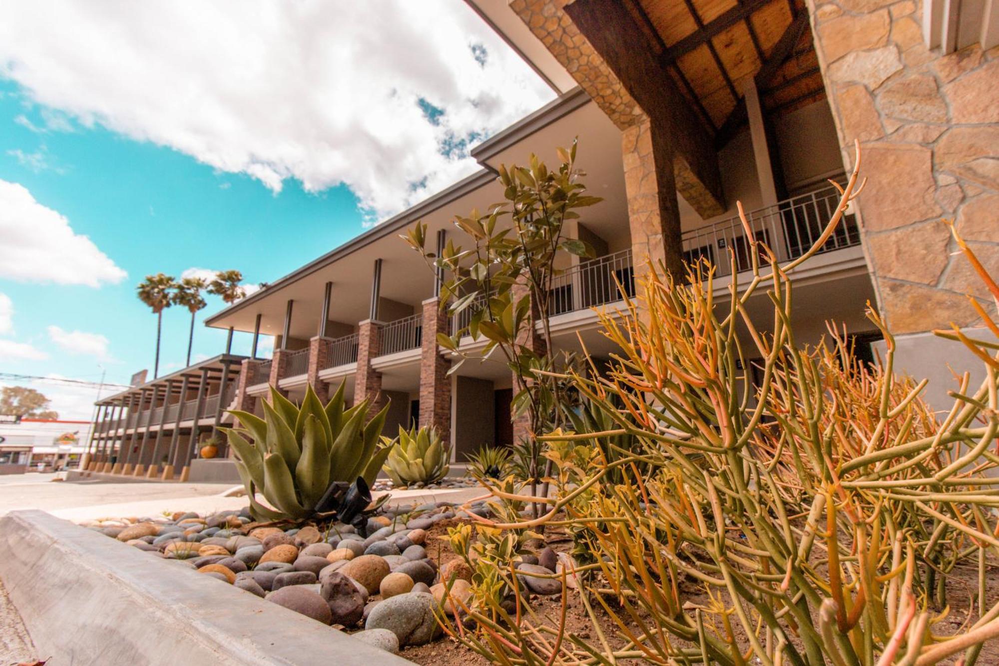 Hotel El Dorado Tecate Kültér fotó